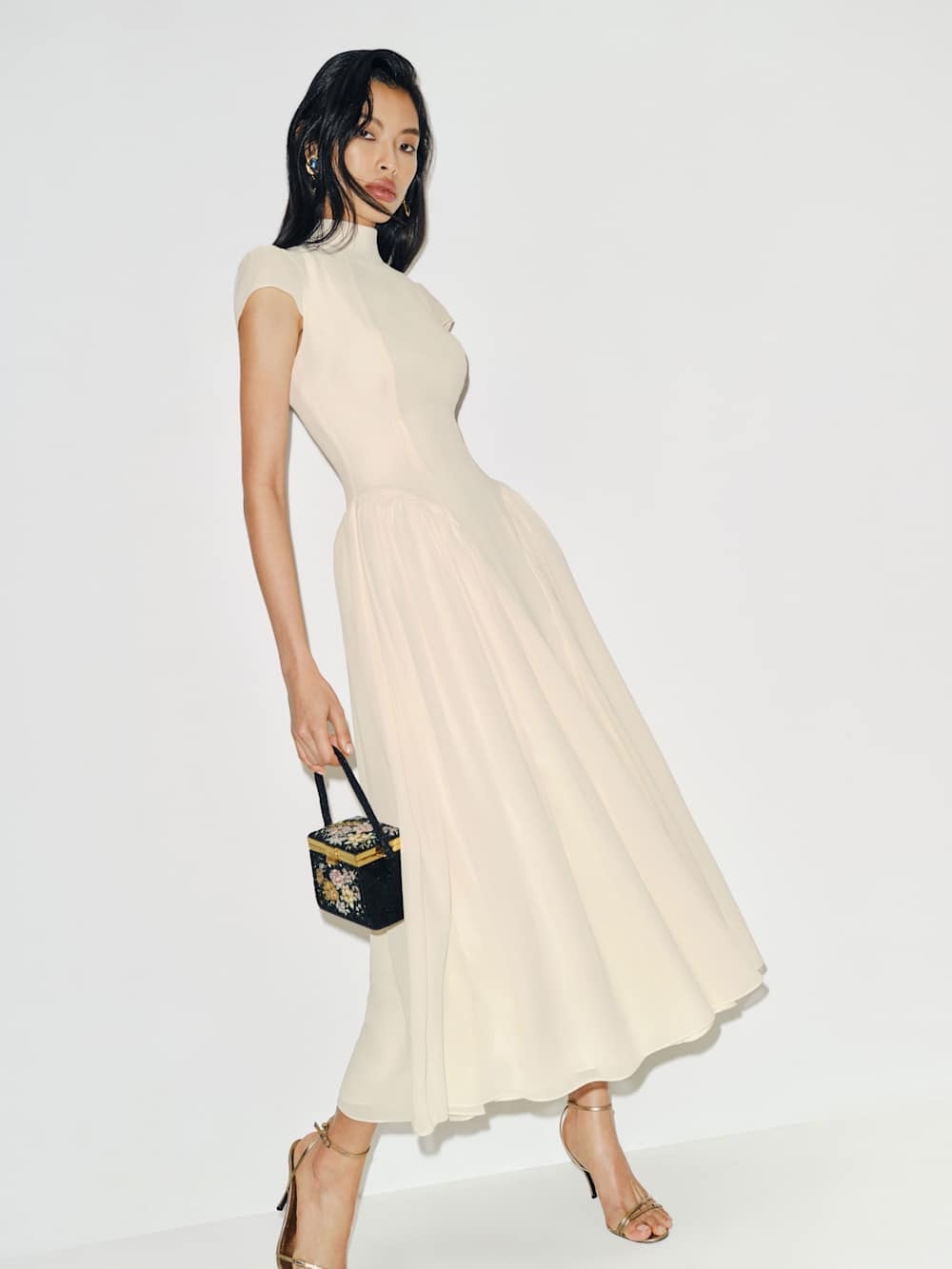 Reformation Maven Dress - Picture 2 of 8